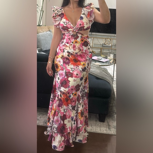 Mac Duggal Floral Gown - Picture 6 of 6